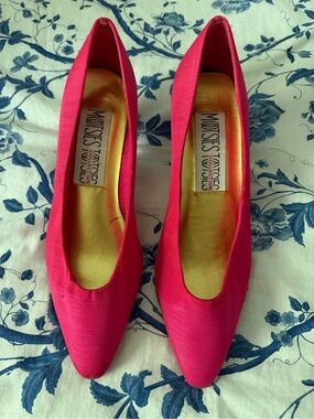 Hot Pink Heels